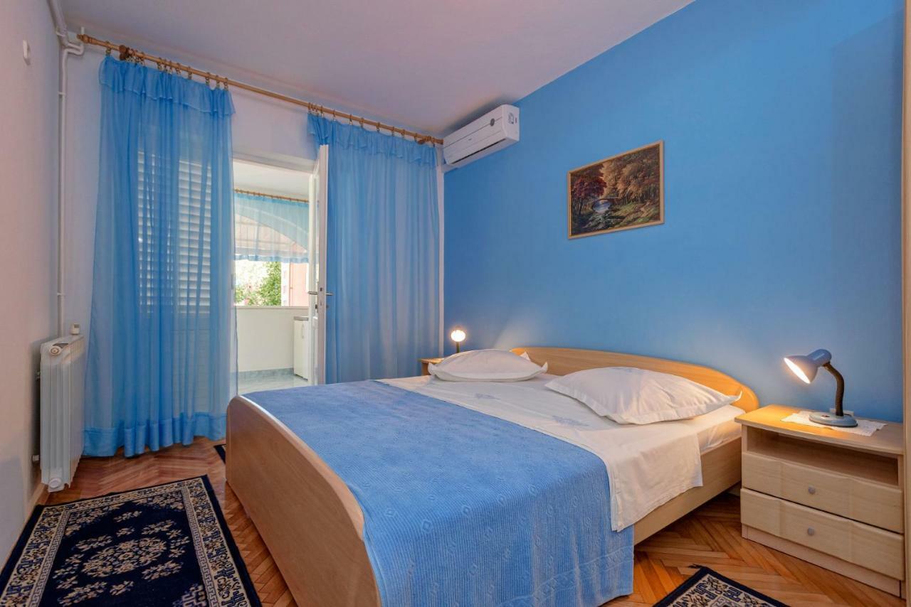 Apartments Ana Buratovic Stari Grad  Exterior photo