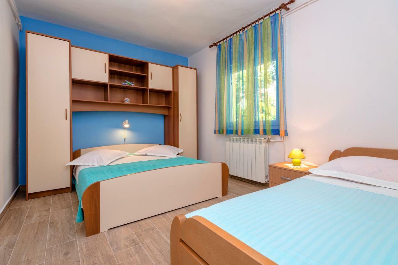Apartments Ana Buratovic Stari Grad  Exterior photo